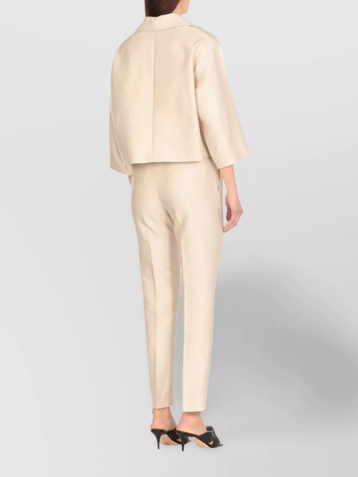 Fabiana Filippi Cropped Coat With Notched Lapels In Neutral