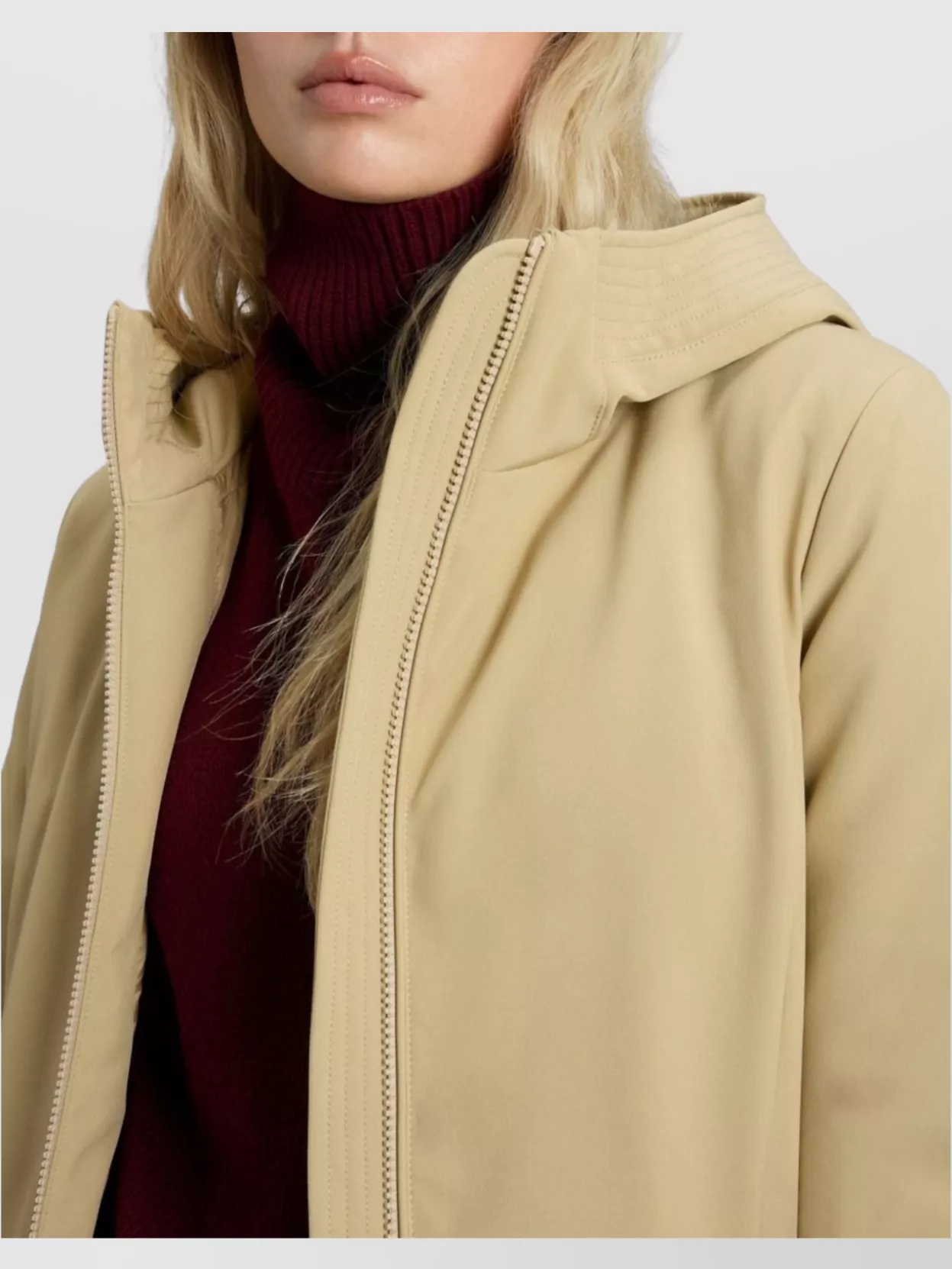 Woolrich Parka Hooded Quilted Detail