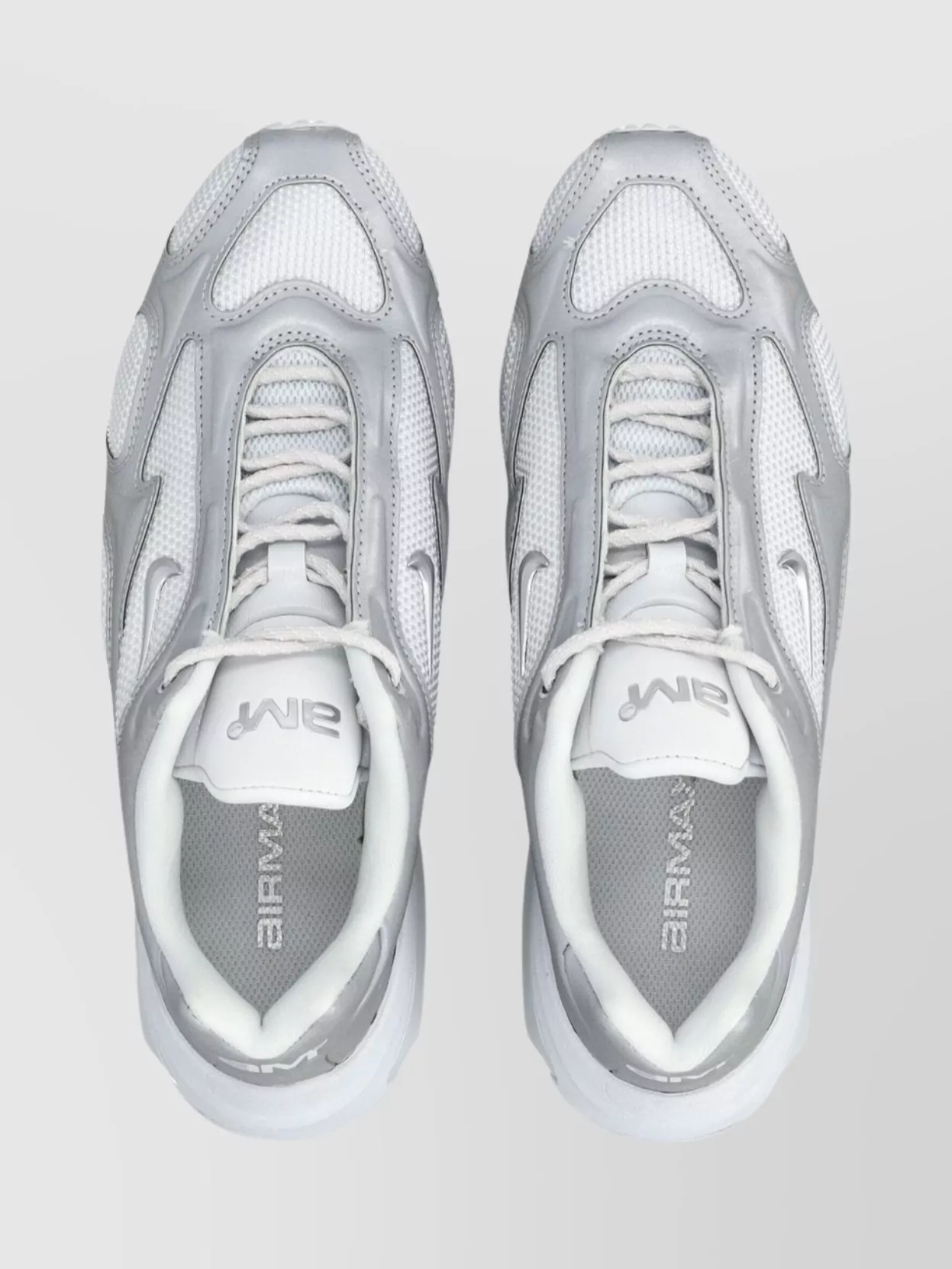 Nike Contemporary Running Sneakers With Visible Air Unit