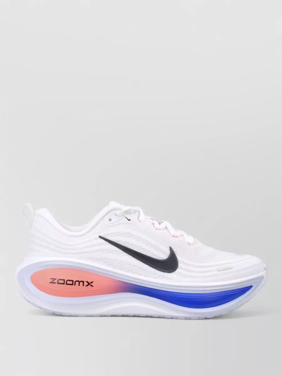 Nike Low-Top Sneakers