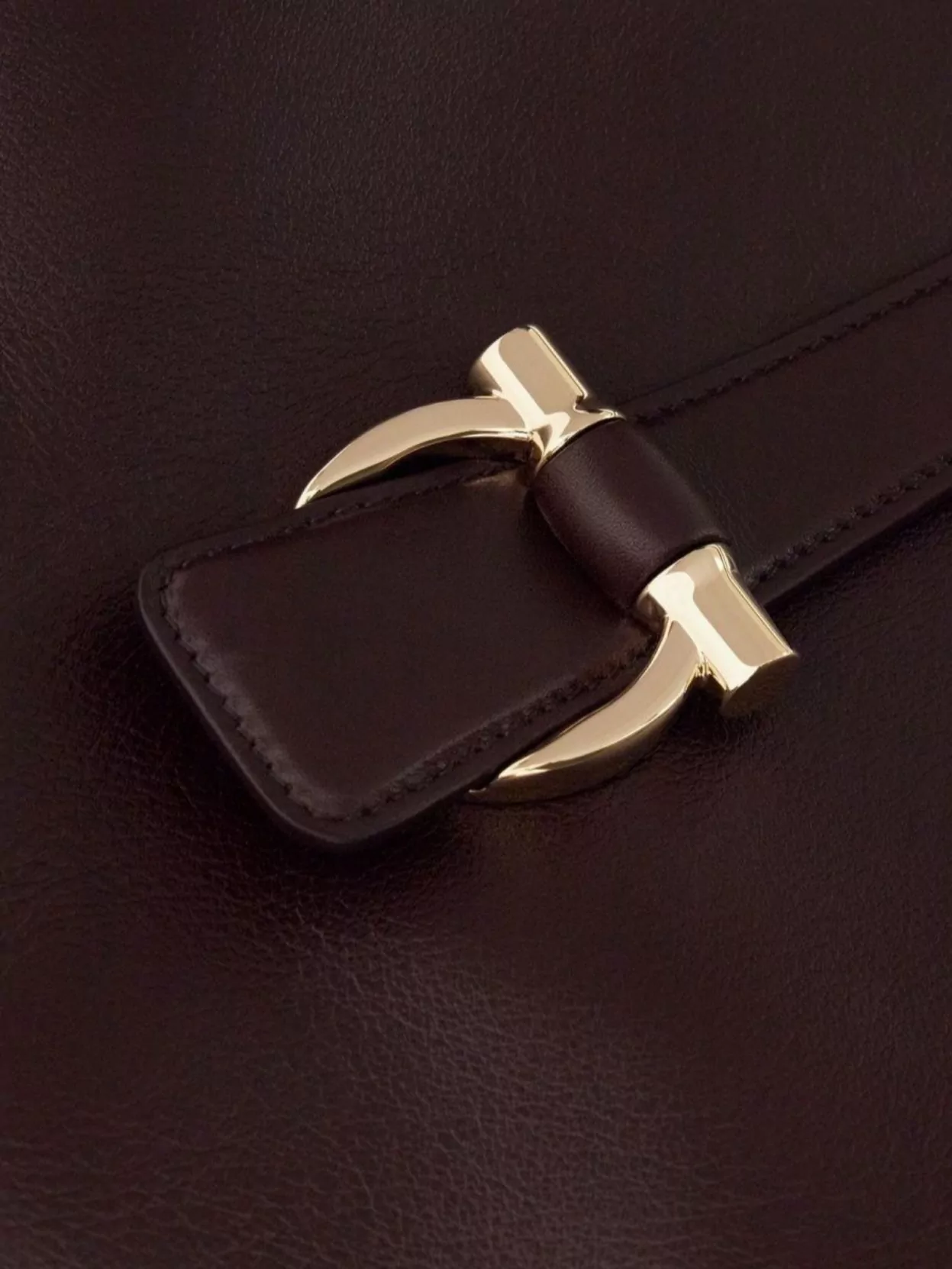 Ferragamo Calf Leather Shopping Bag With Buckle Detail