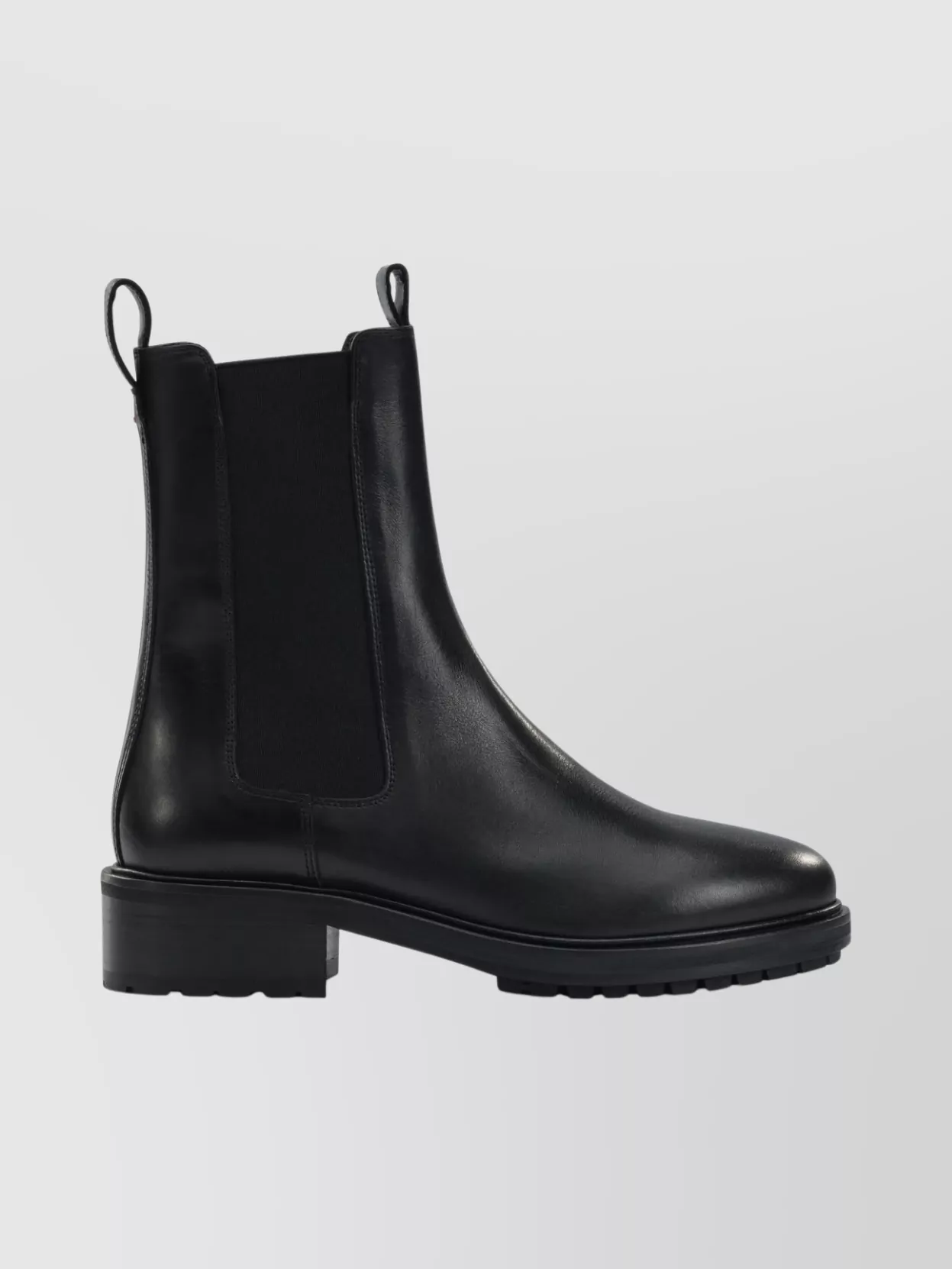 Aeyde Chelsea Ankle Boots Featuring Chunky Sole In Black