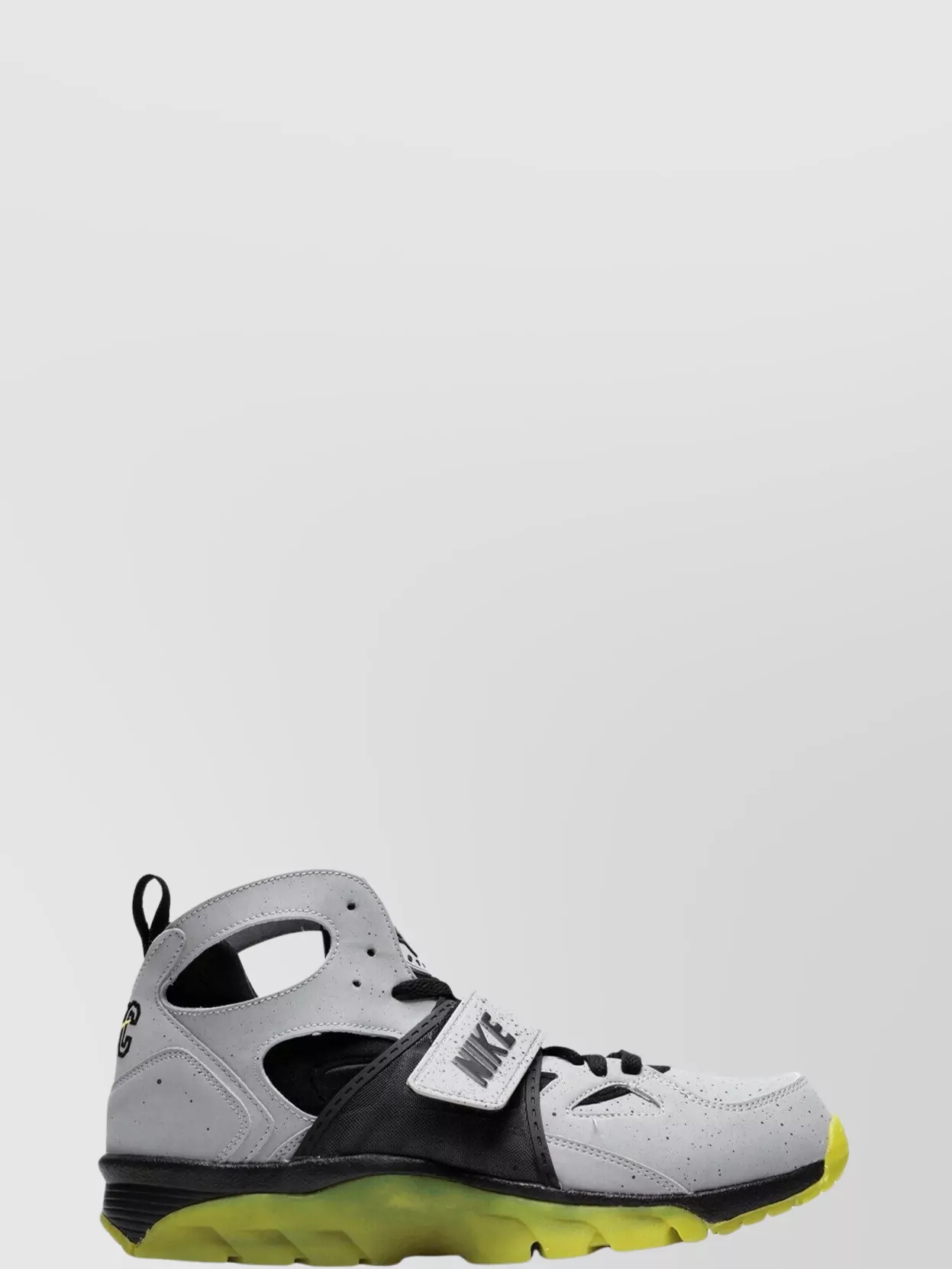 Nike Top Low Sneakers Selection Panelled Perforated Sole