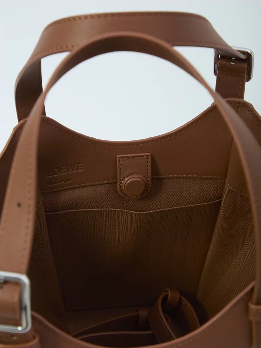 Loewe Flip Shoulder Bag Adjustable Handles Zippers