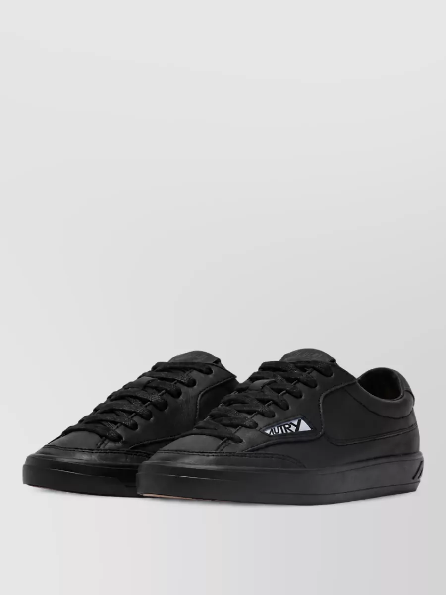 Autry leather low-top sneakers