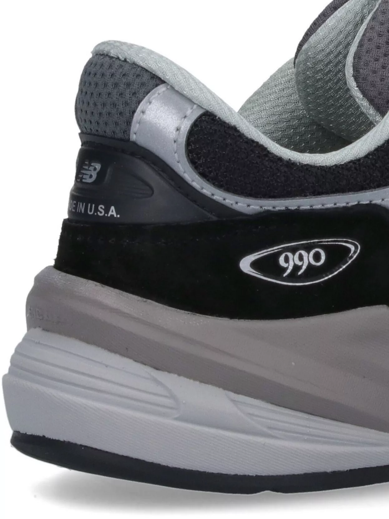 New Balance Low Top Sneakers With Mesh Upper And Rubber Sole