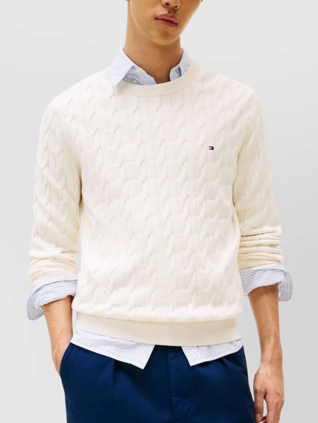 Tommy Hilfiger Cable Knit Crew Neck Sweater With Ribbed Cuffs