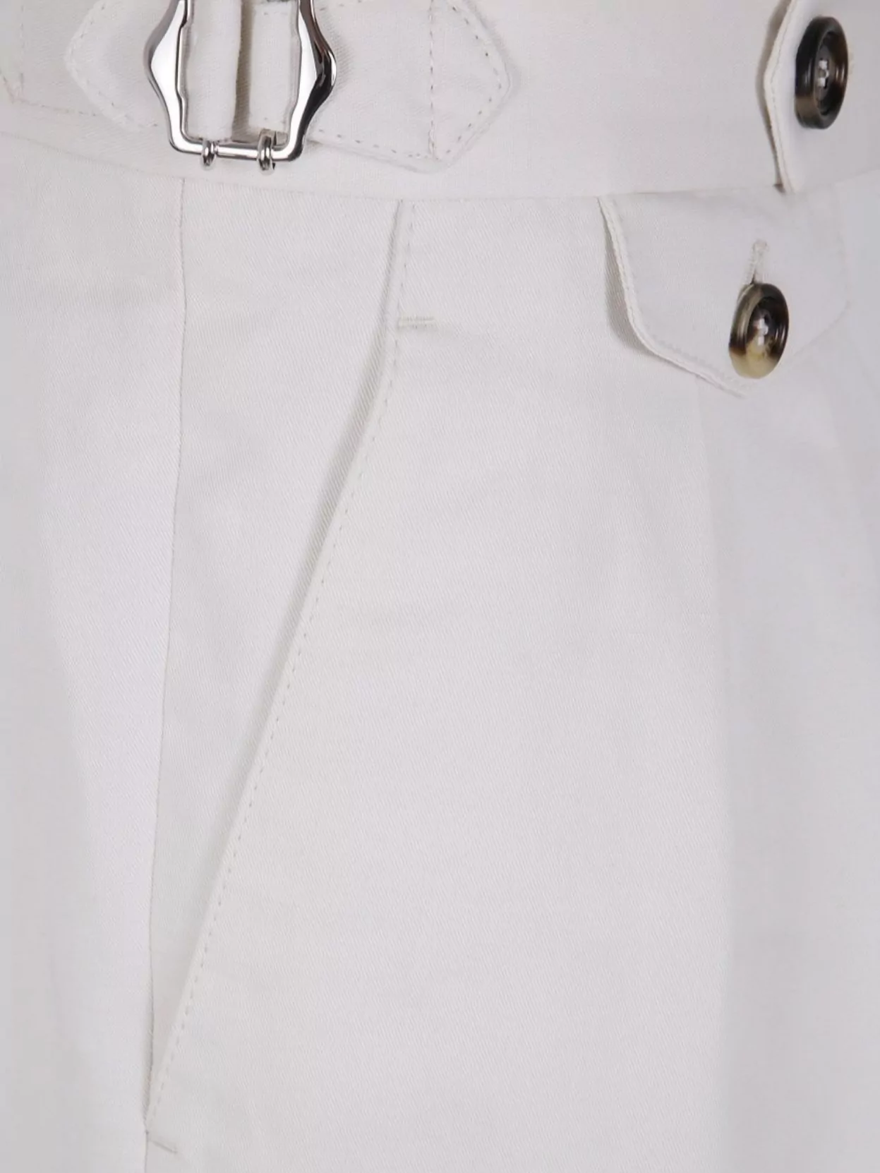 Brunello Cucinelli Bermuda Trousers With Pleats And Cuffs In White