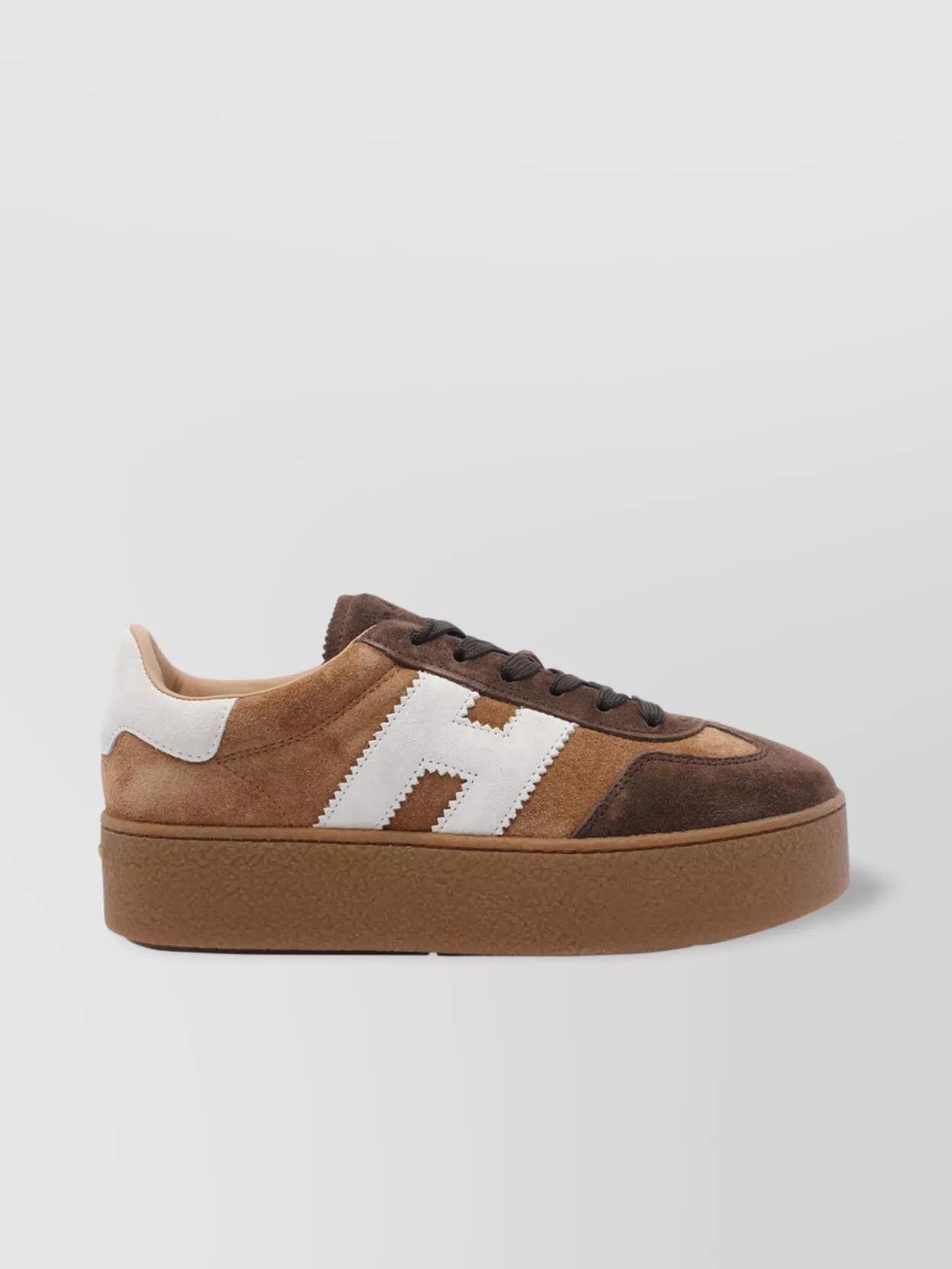 スニーカー Hogan Chunky Platform Sneakers With Minimalist Design Hogan Low top platform sole sneakers | The Fashion Square