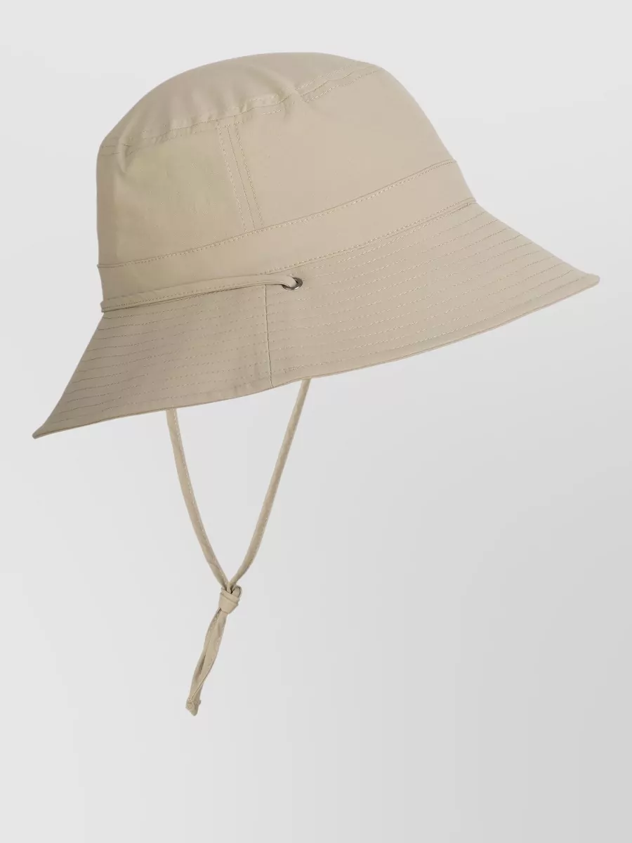 Lamunt Bucket Hat