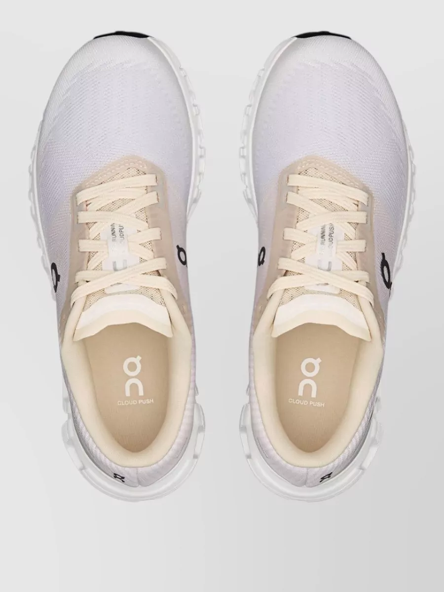 On Running Cloud 6 Push Low-Top Sneakers