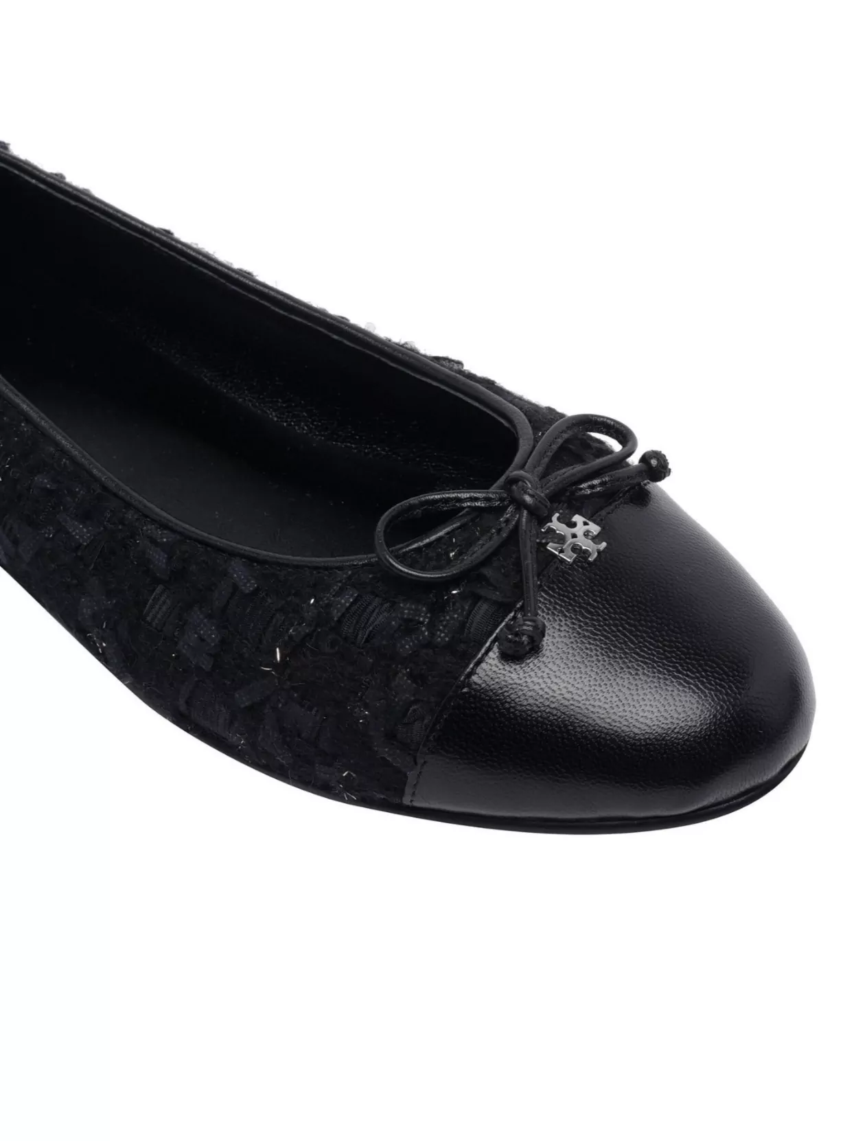 Tory Burch Round Toe Ballerina Shoes With Bow Detail In Black