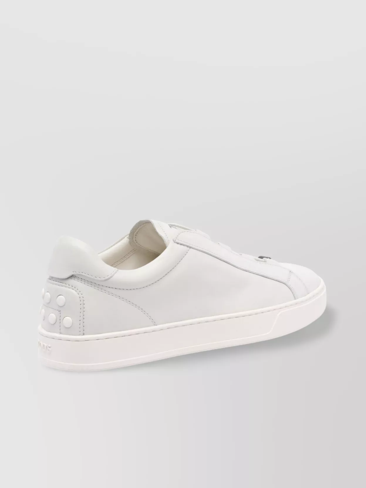 Tod's Round Toe Leather Low Top Sneakers