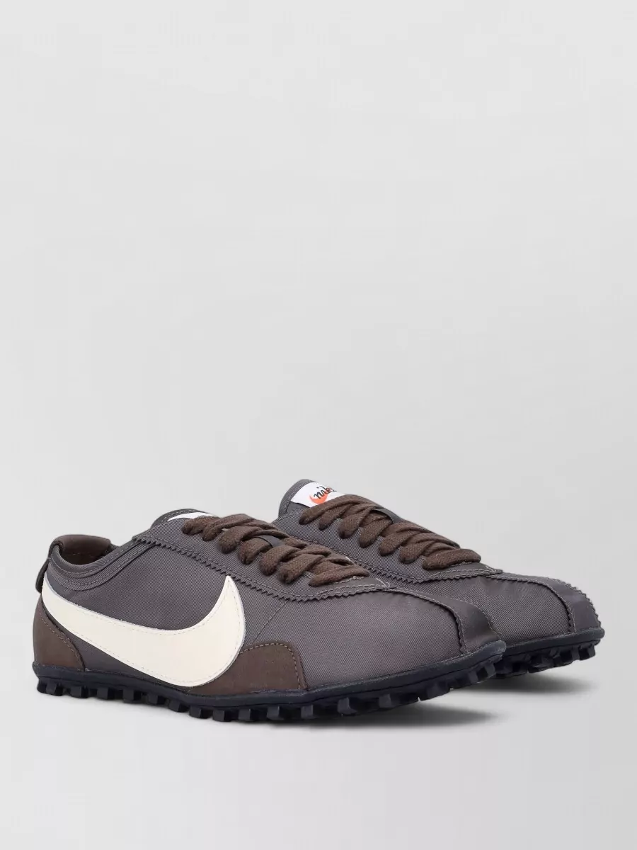 Nike Heritage Moon Lace Up Waffle Sole Shoe