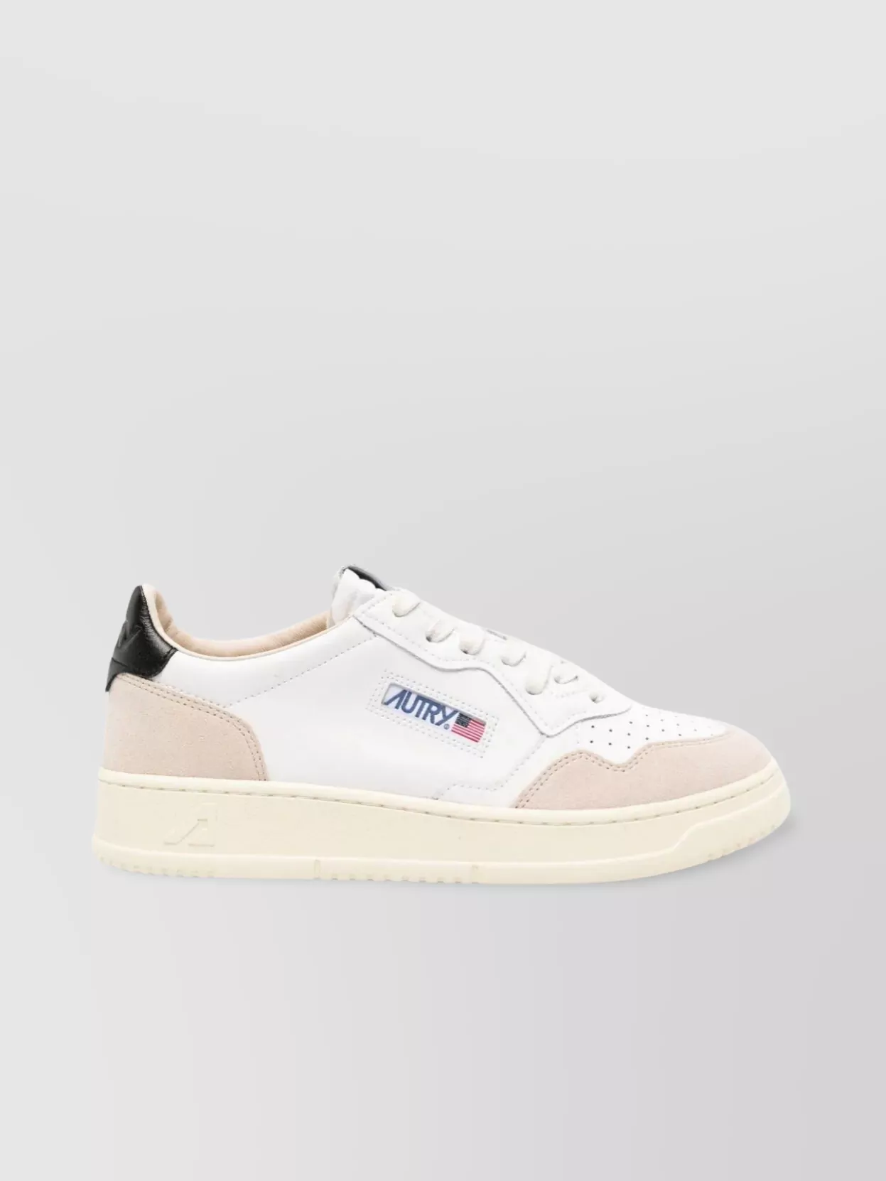 Autry Low Top Medalist Sneakers