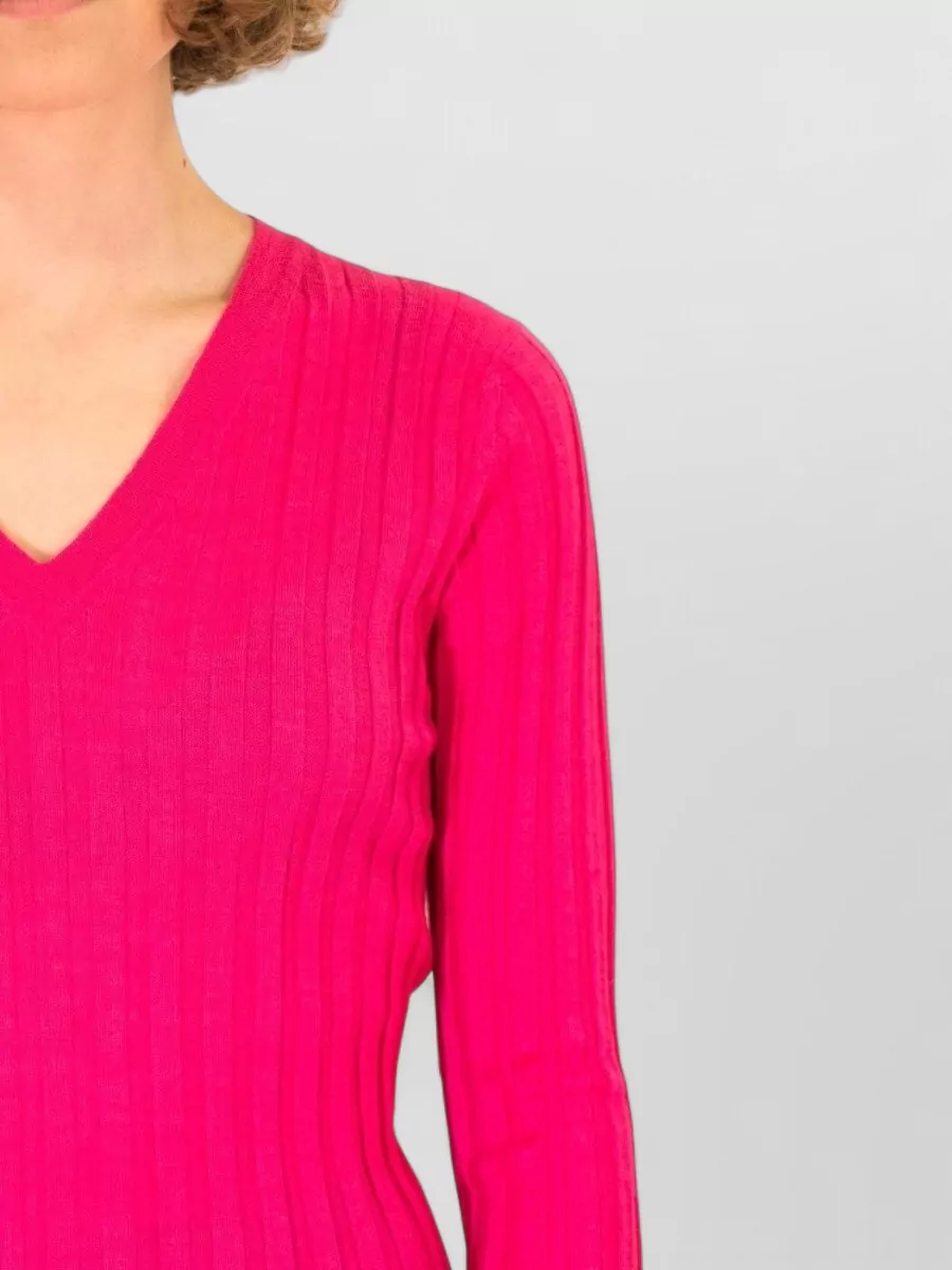La Rose Cashmere Silk V-Neck Knitted Top