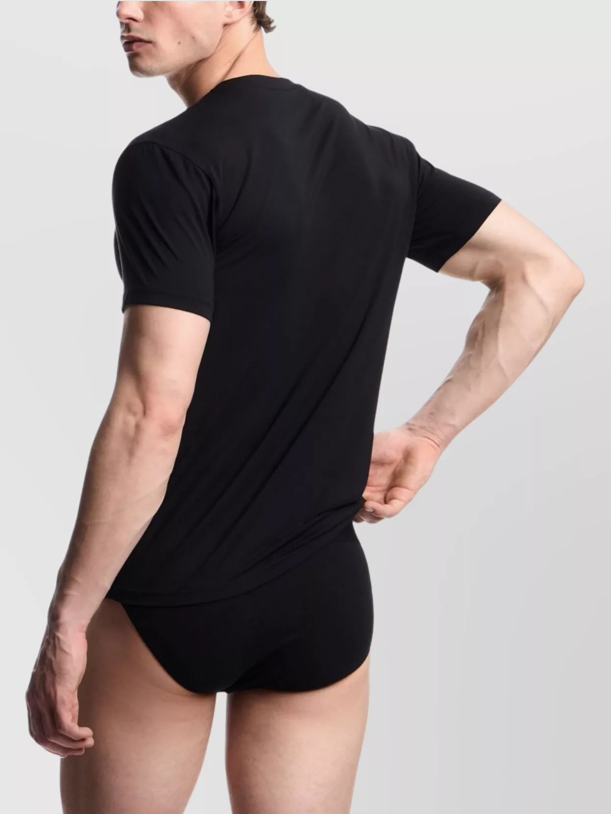 Emporio Armani Crew Neck Short Sleeve T-Shirt Design