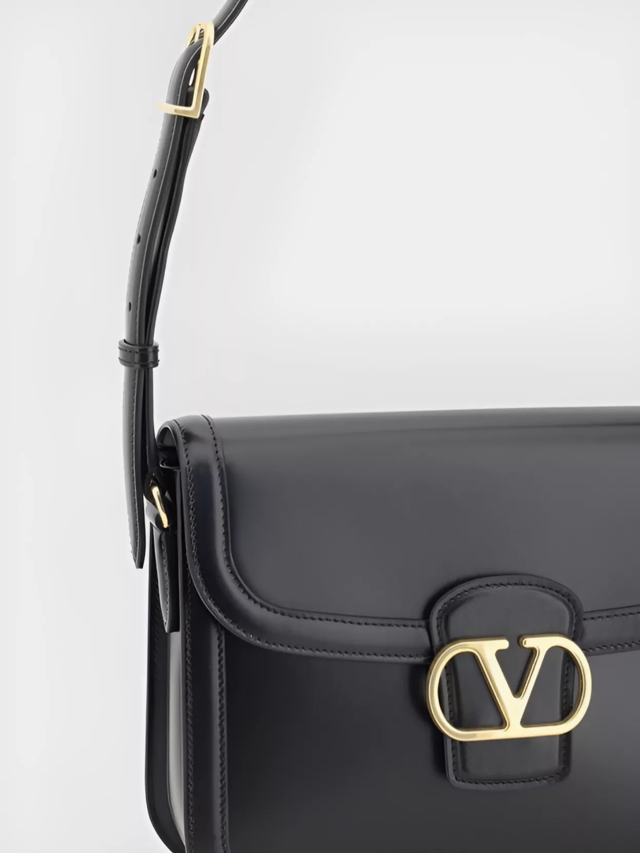 Valentino 9to5 Bag In Black