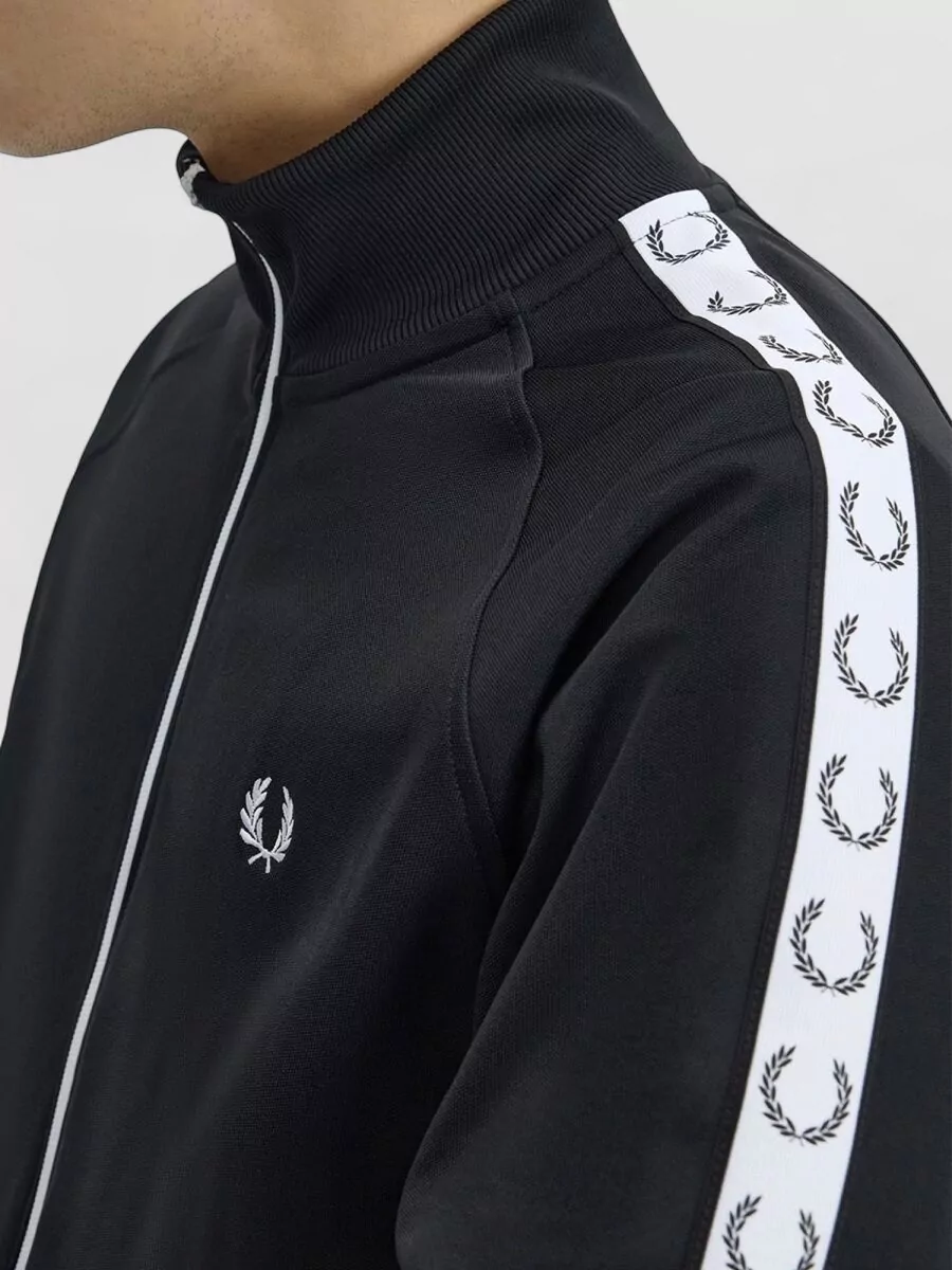 Fred Perry Logo Zip Sweatshirt