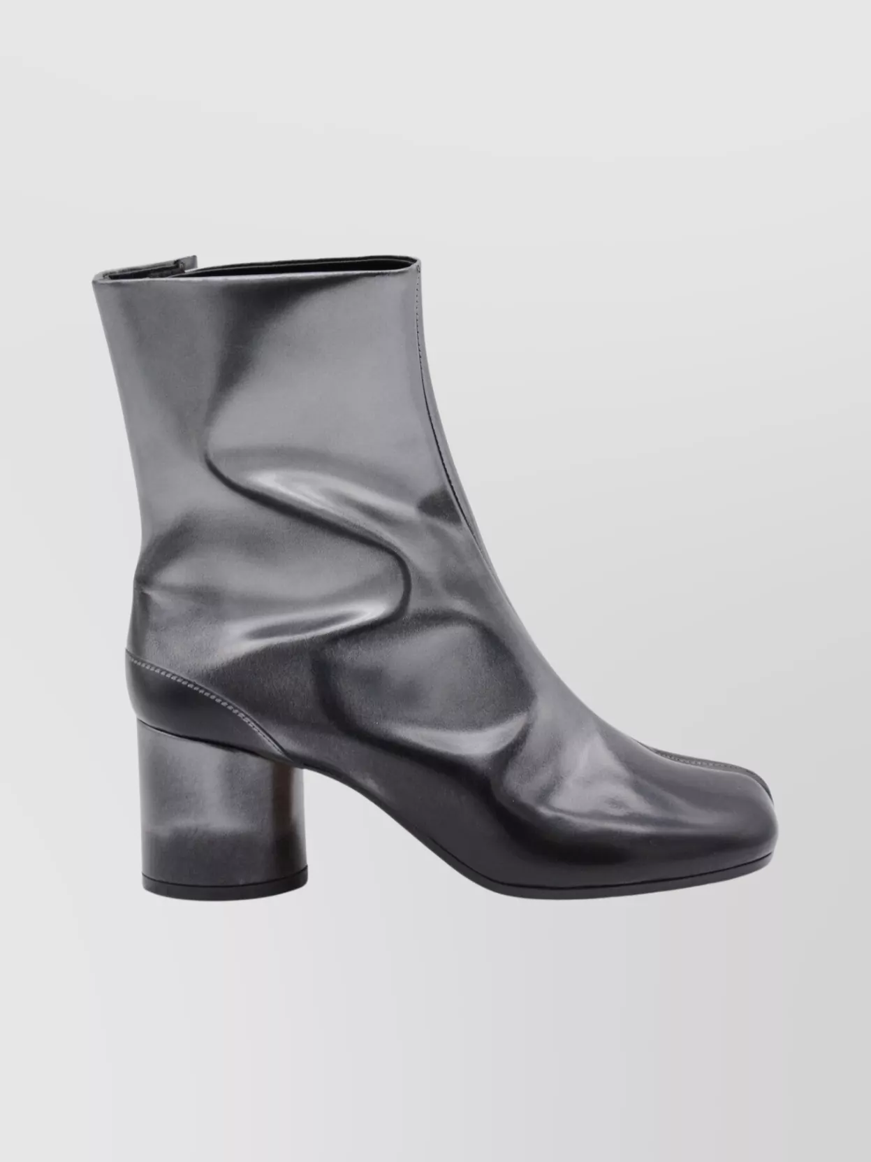 Maison Margiela Stylish Block Heel Ankle Boots In Black
