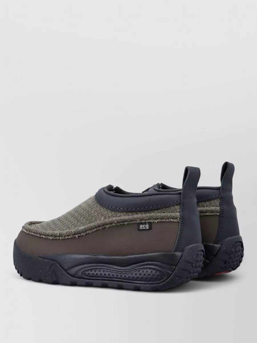 Nike Textured Slip-On Slippers