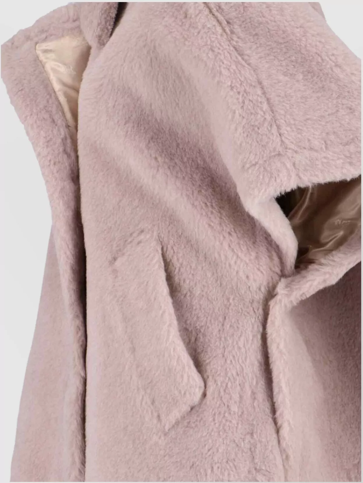 Max Mara Buttoned Collar Faux Fur Short Sleeve Jacket