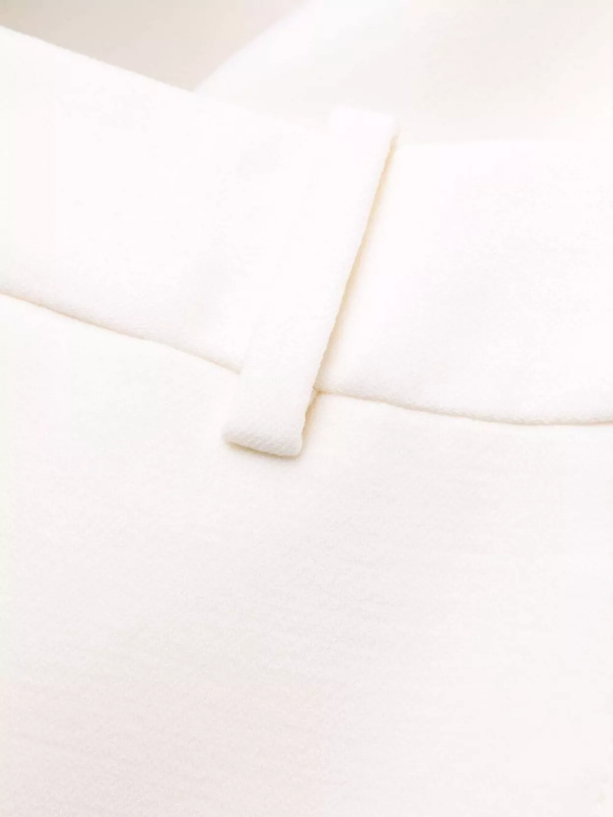 Ermanno Scervino Straight Leg Trousers With Belt Loops And Pockets In White