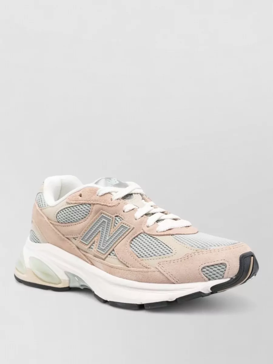 New Balance leather mesh low-top sneakers