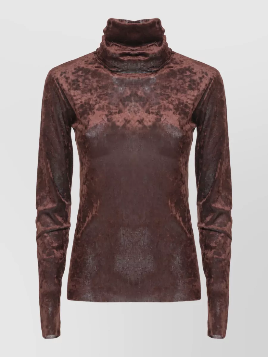 D.exterior high-neck long-sleeve top