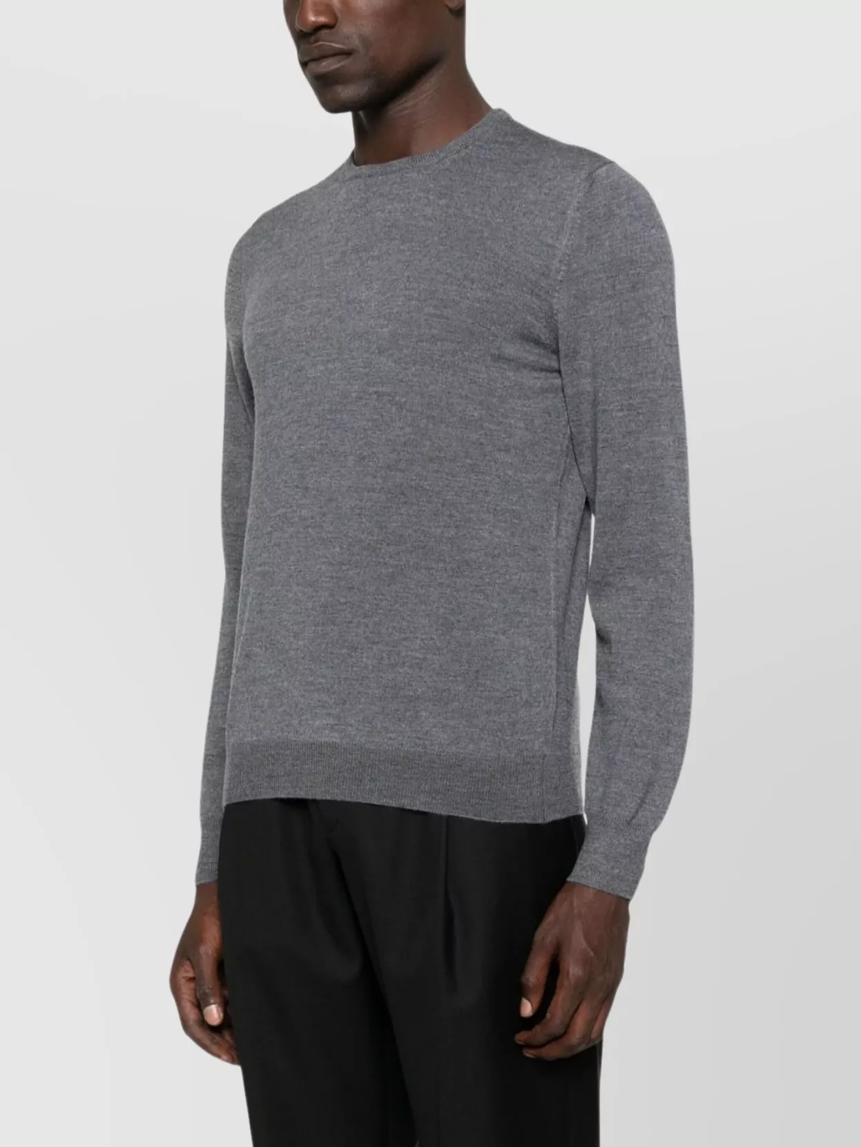 Tagliatore Fine Knit Long Sleeve Crew Neck Sweater