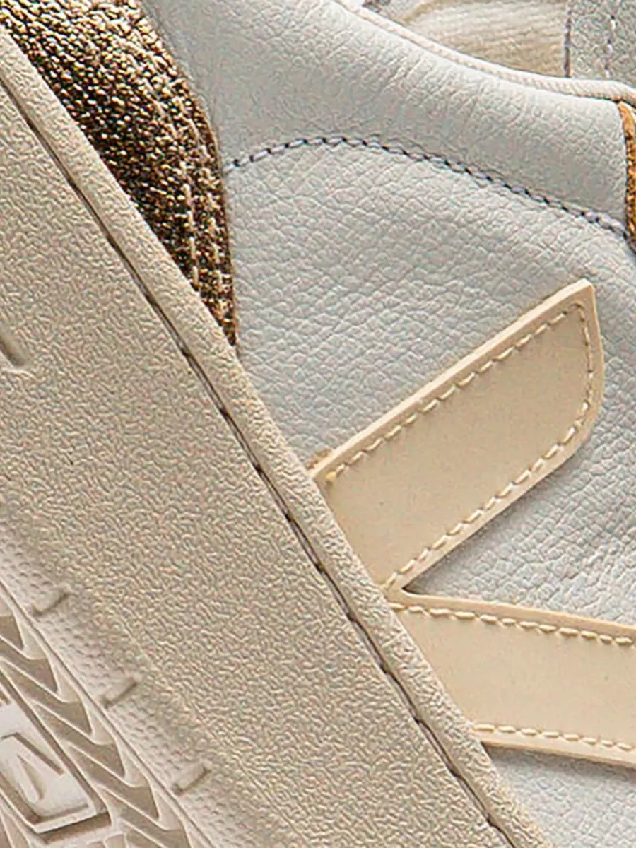 Veja Leather Appliquéd Low-Top Sneakers