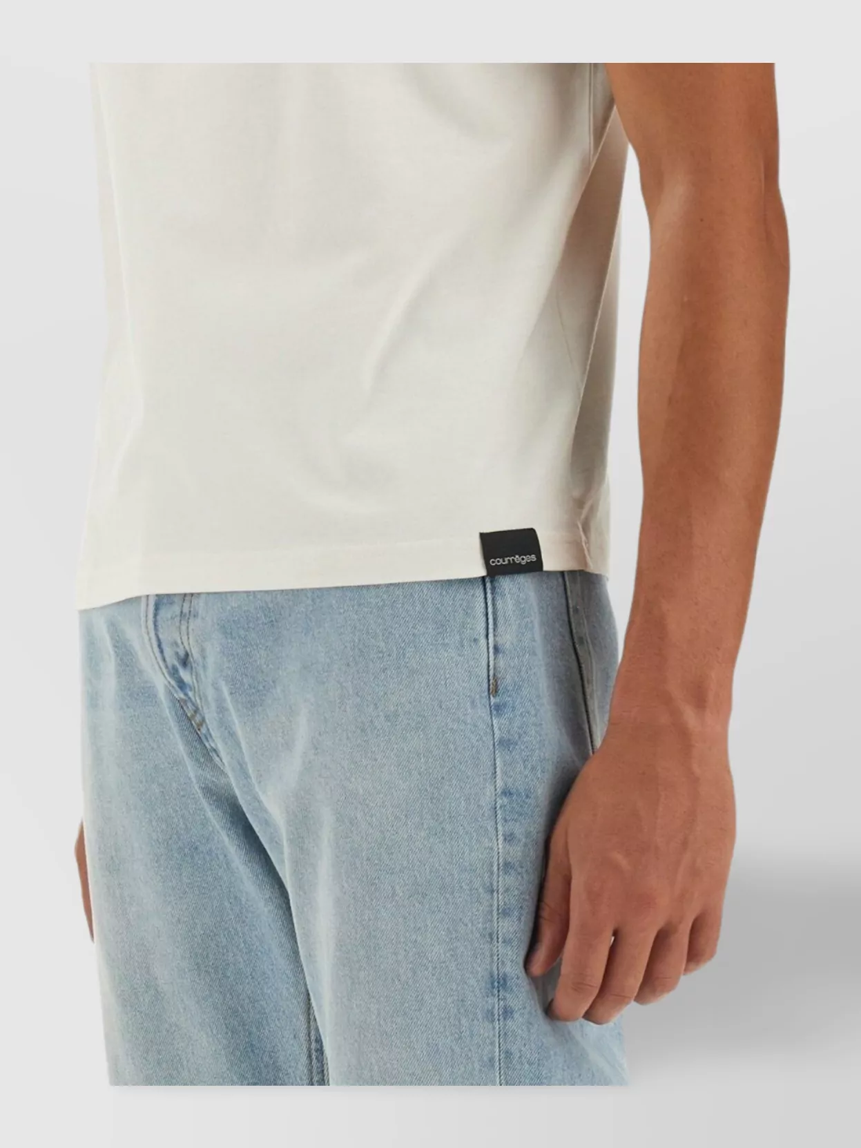 Courrèges Logo Crew Neck T-Shirt Straight Hem