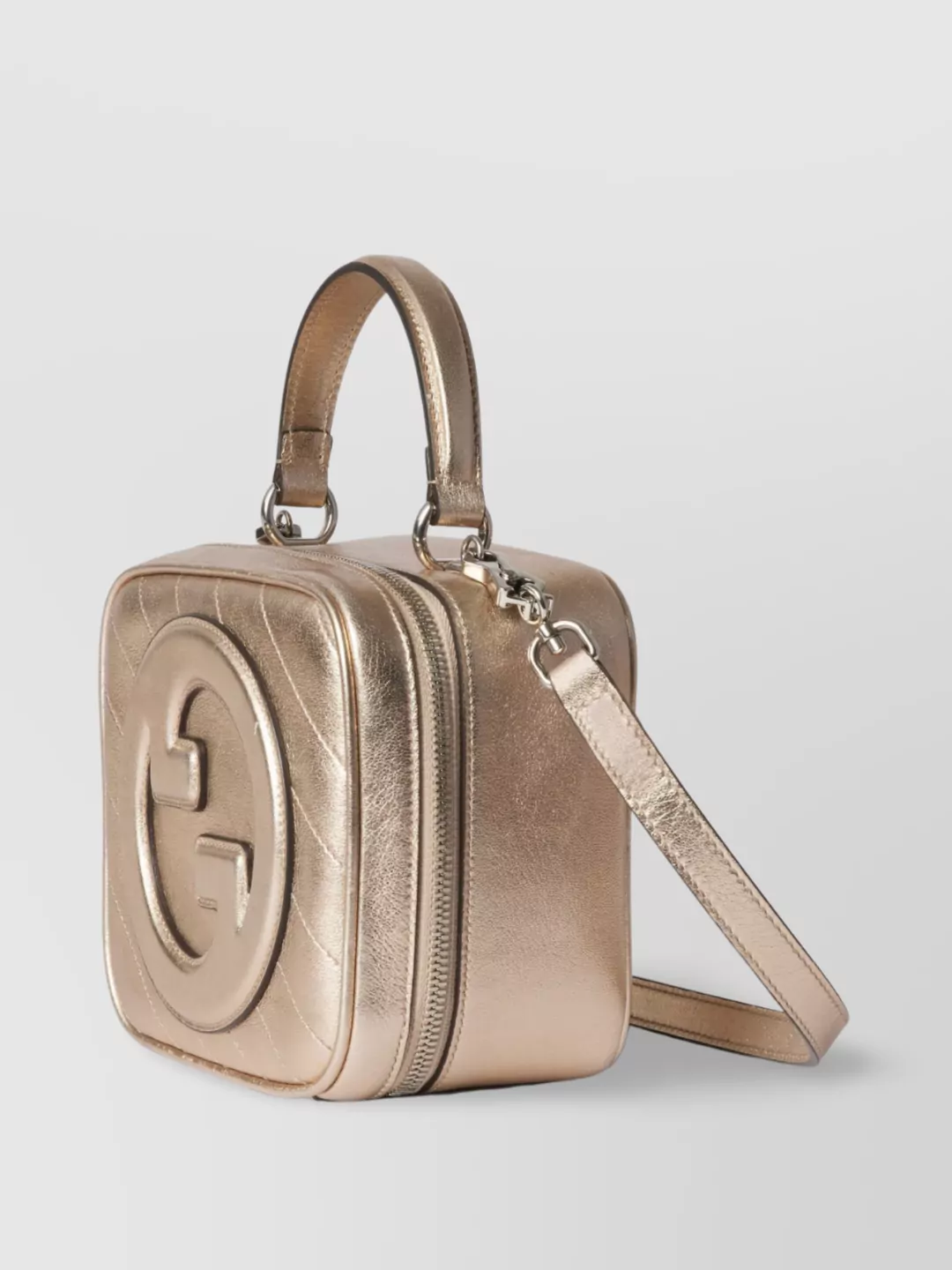 Gucci Metallic Leather Clutch Bag With Detachable Strap