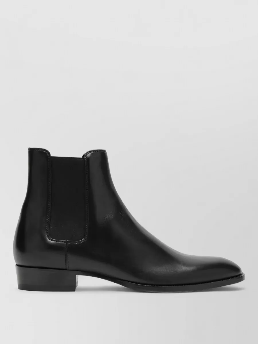 Saint Laurent leather chelsea ankle boots