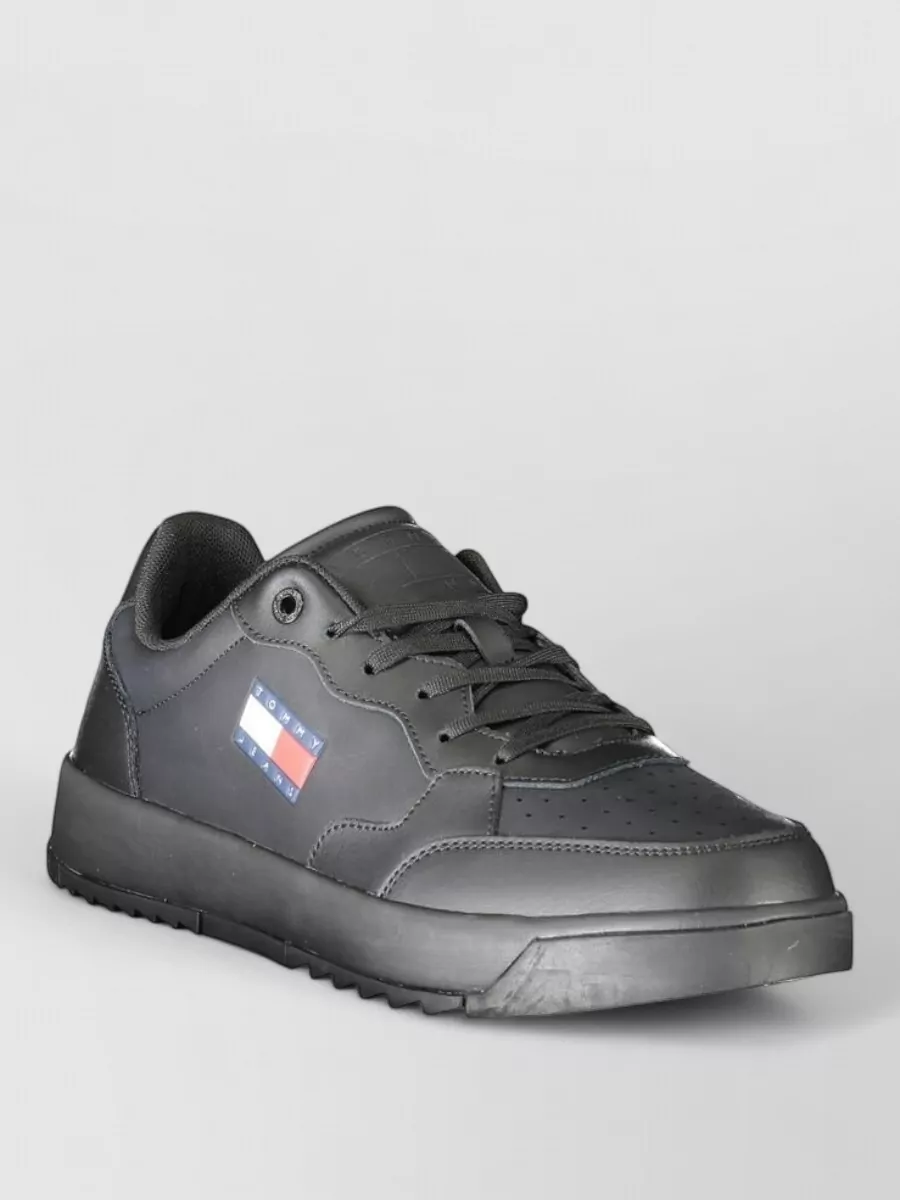 Tommy Hilfiger leather low-top sneakers
