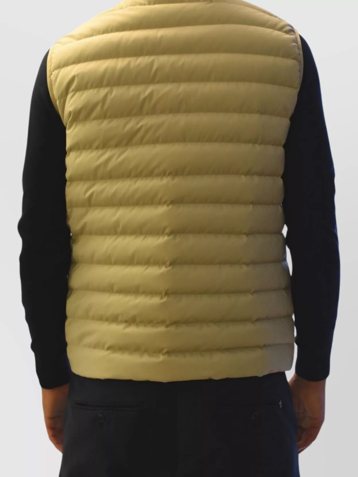 Fay Quilted Sleeveless High Collar Jackets