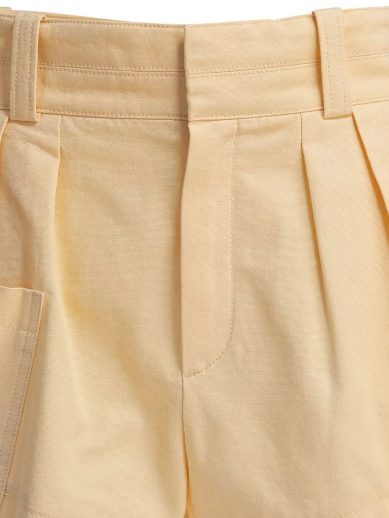 Shop Chloé Tailored Pleated Shorts Pockets