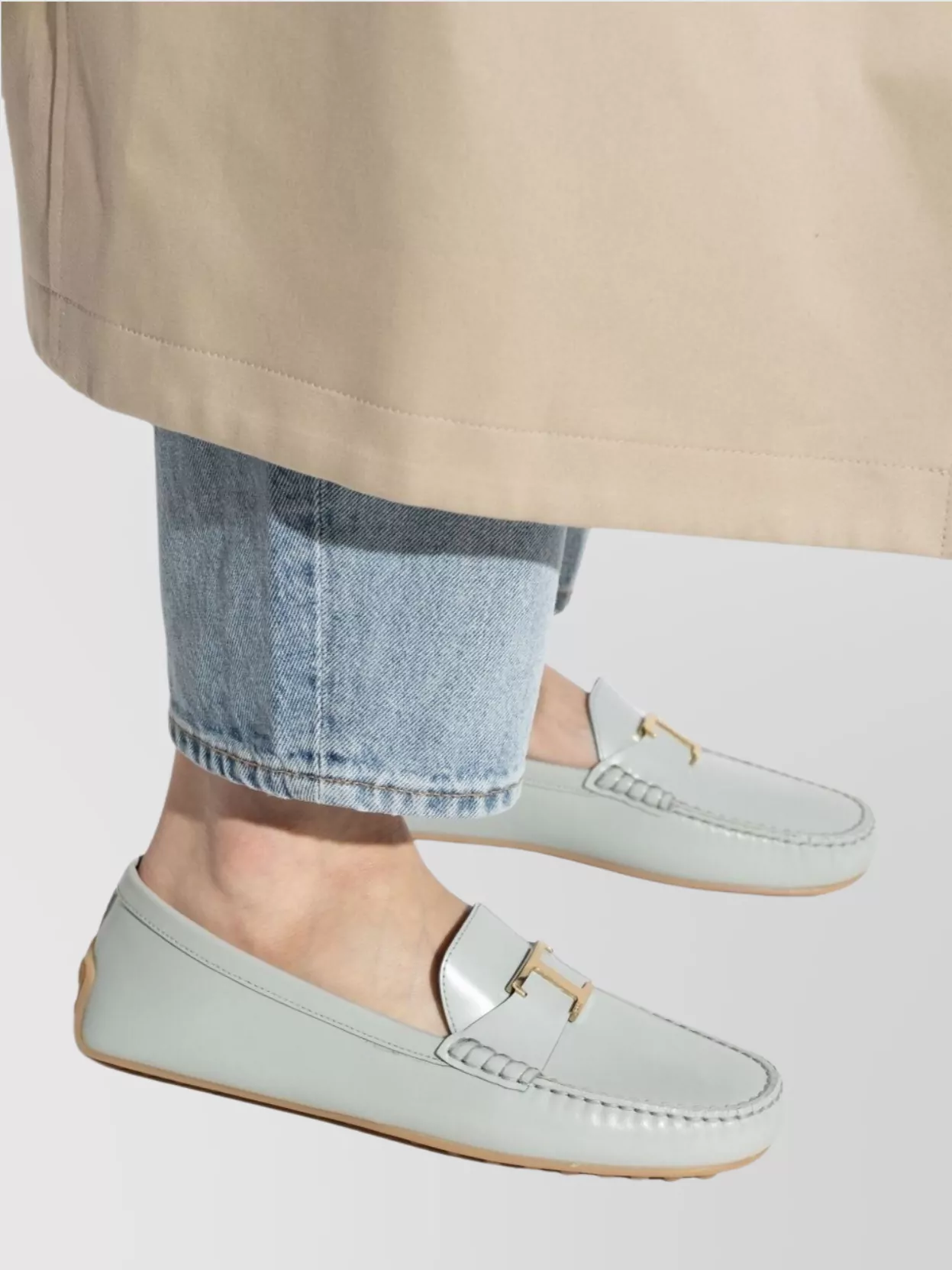 Tod's Urban Leather Loafers Gold Detail