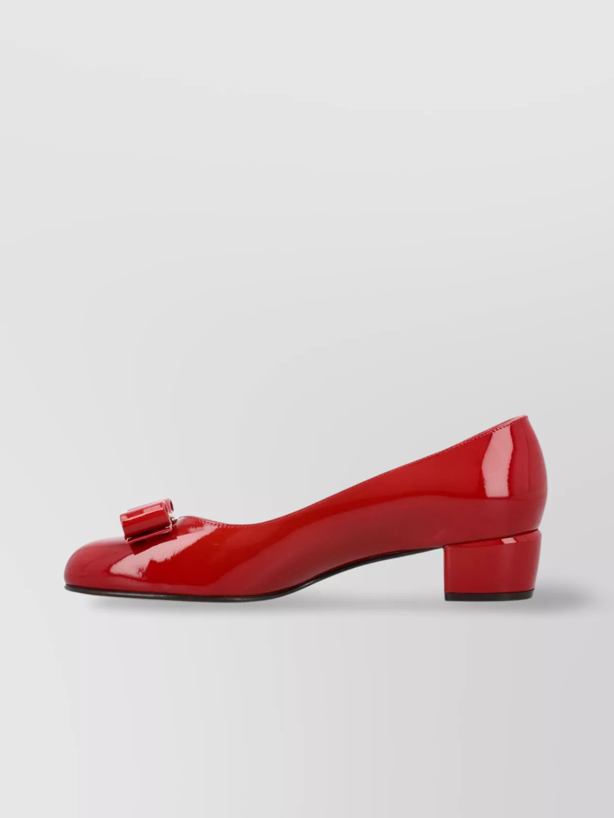 Ferragamo Bow Patent Ballerina Shoes
