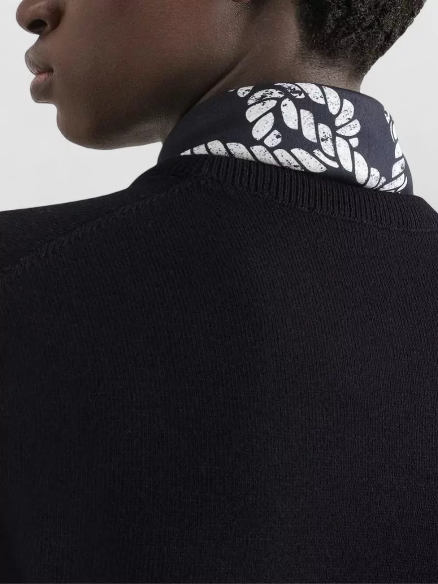 Dolce&Gabbana Virgin Wool Plain-Knit Embroidered Crew-Neck Long-Sleeve Sweater