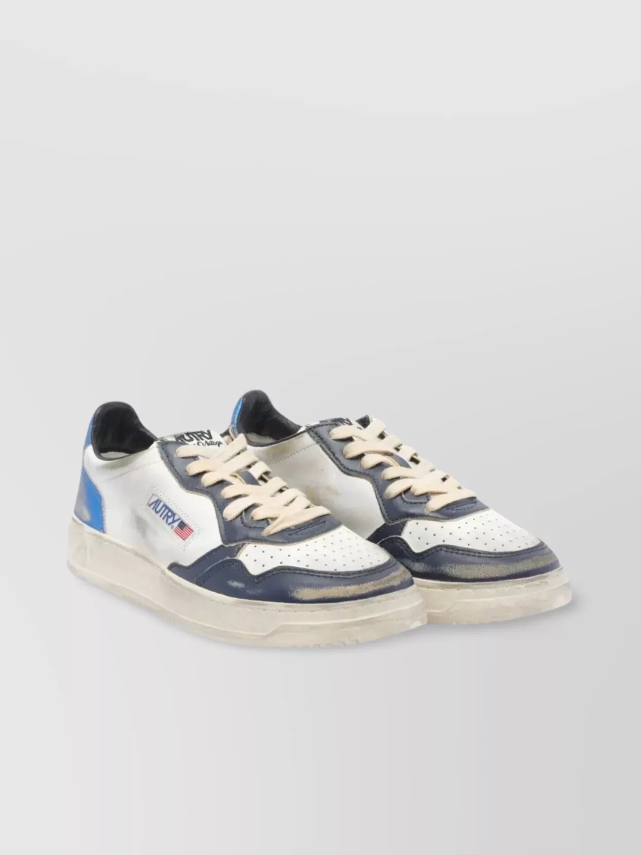 Autry Low Top Leather Sneakers In Multi