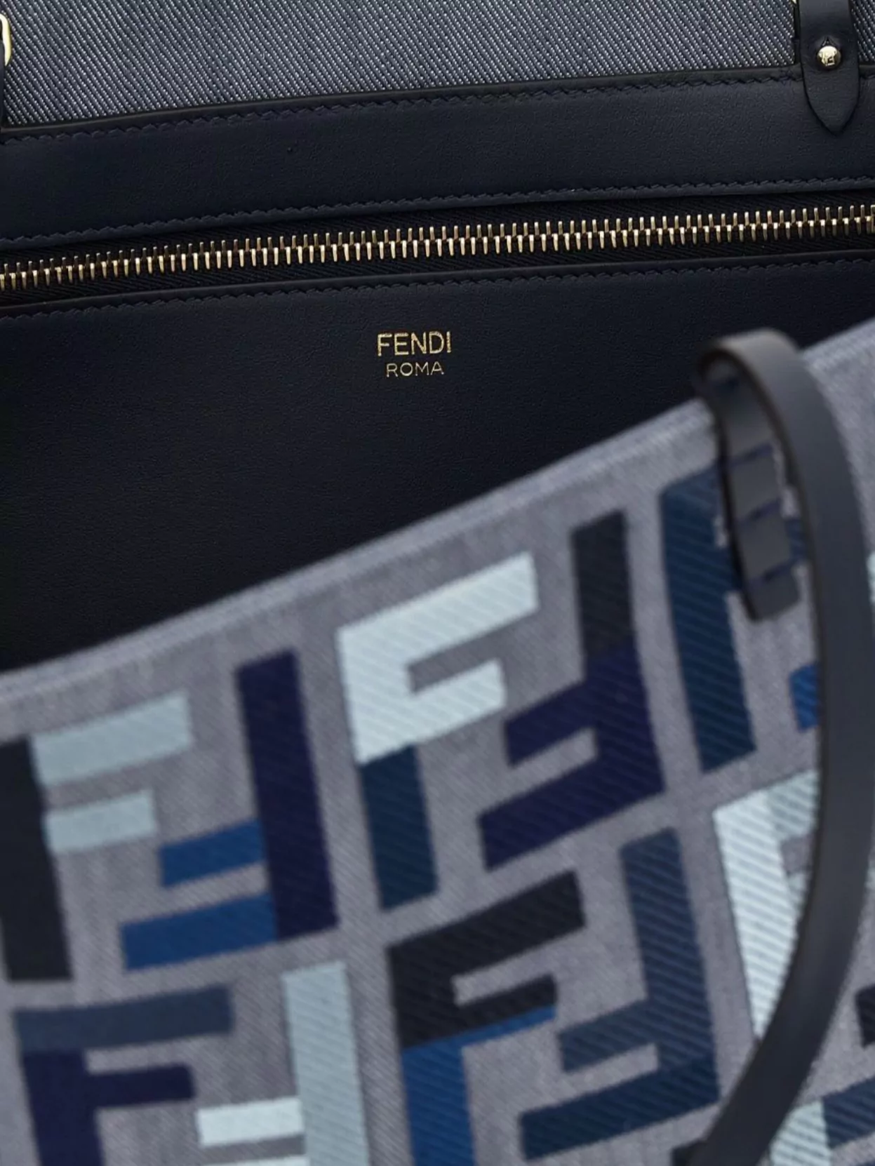Fendi 'Large Roll' Tote Bag