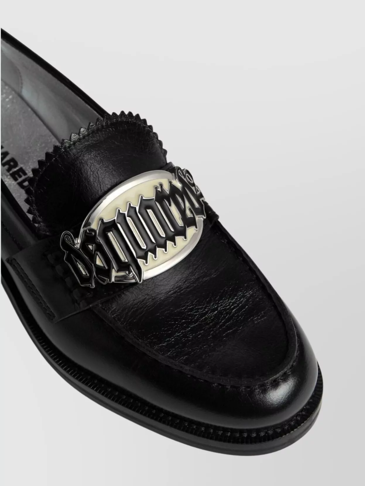 Dsquared2 Round Toe Loafers Offering Comfortable Fit In Black