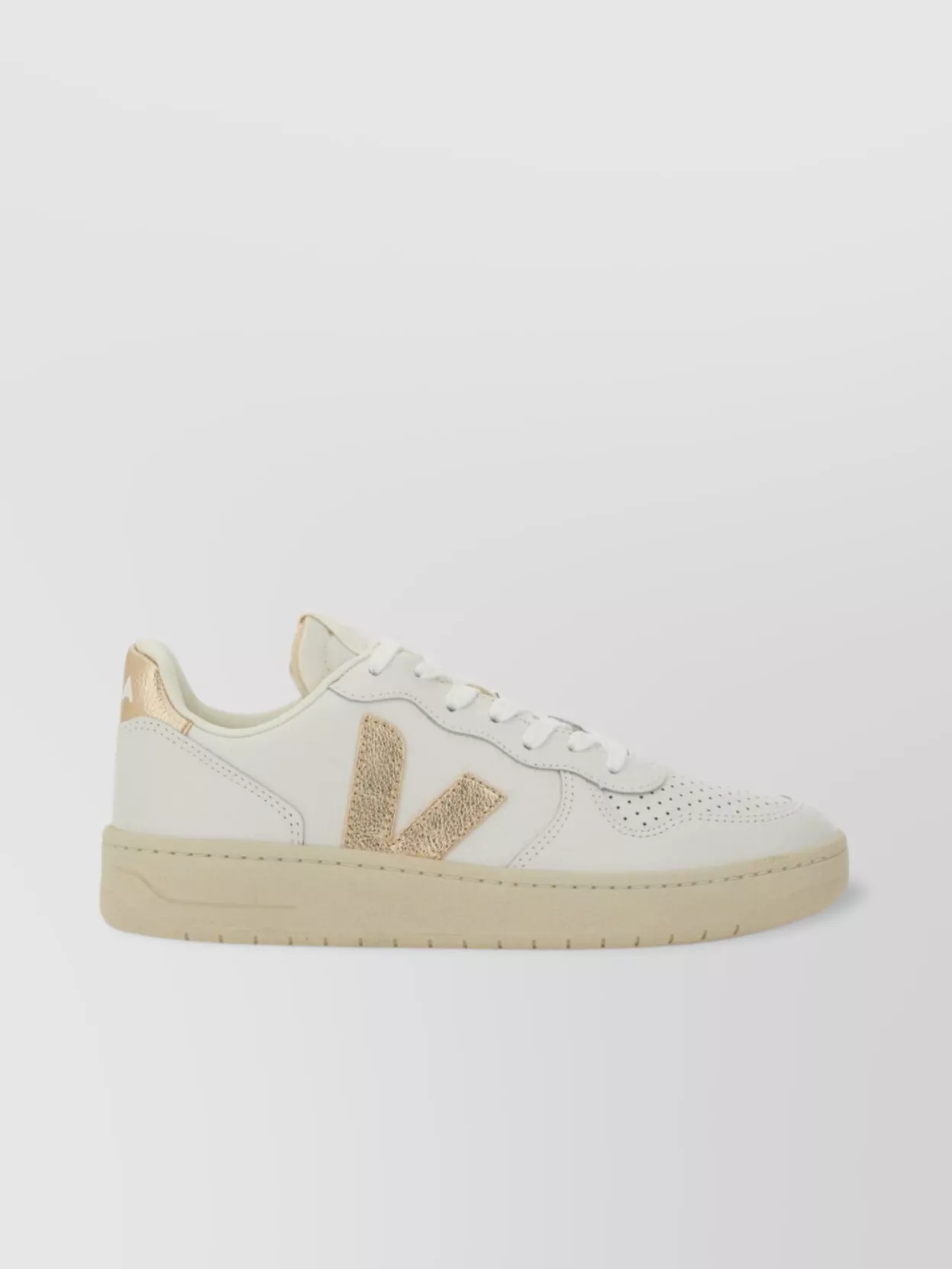 Veja Low-Top Sneakers With Perforated Toe Box