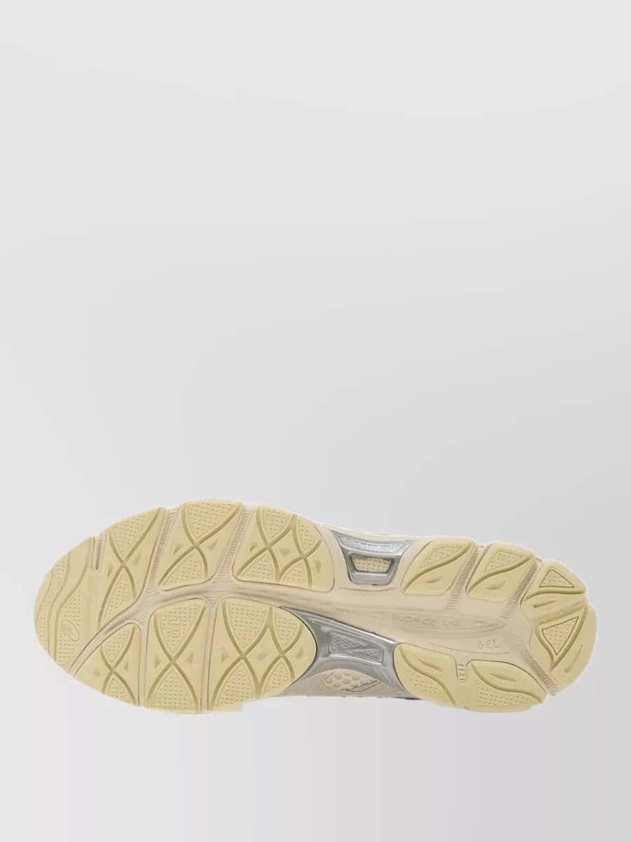 Asics Low-Top Sneakers