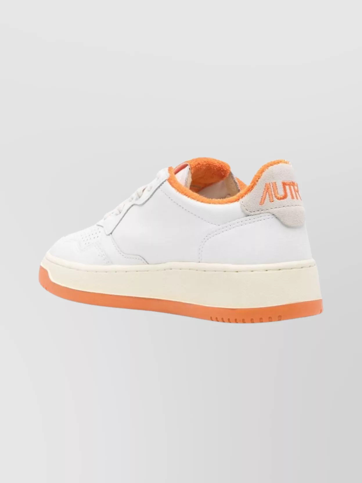 Autry Athletic Performance Sneakers Contrast Sole In White