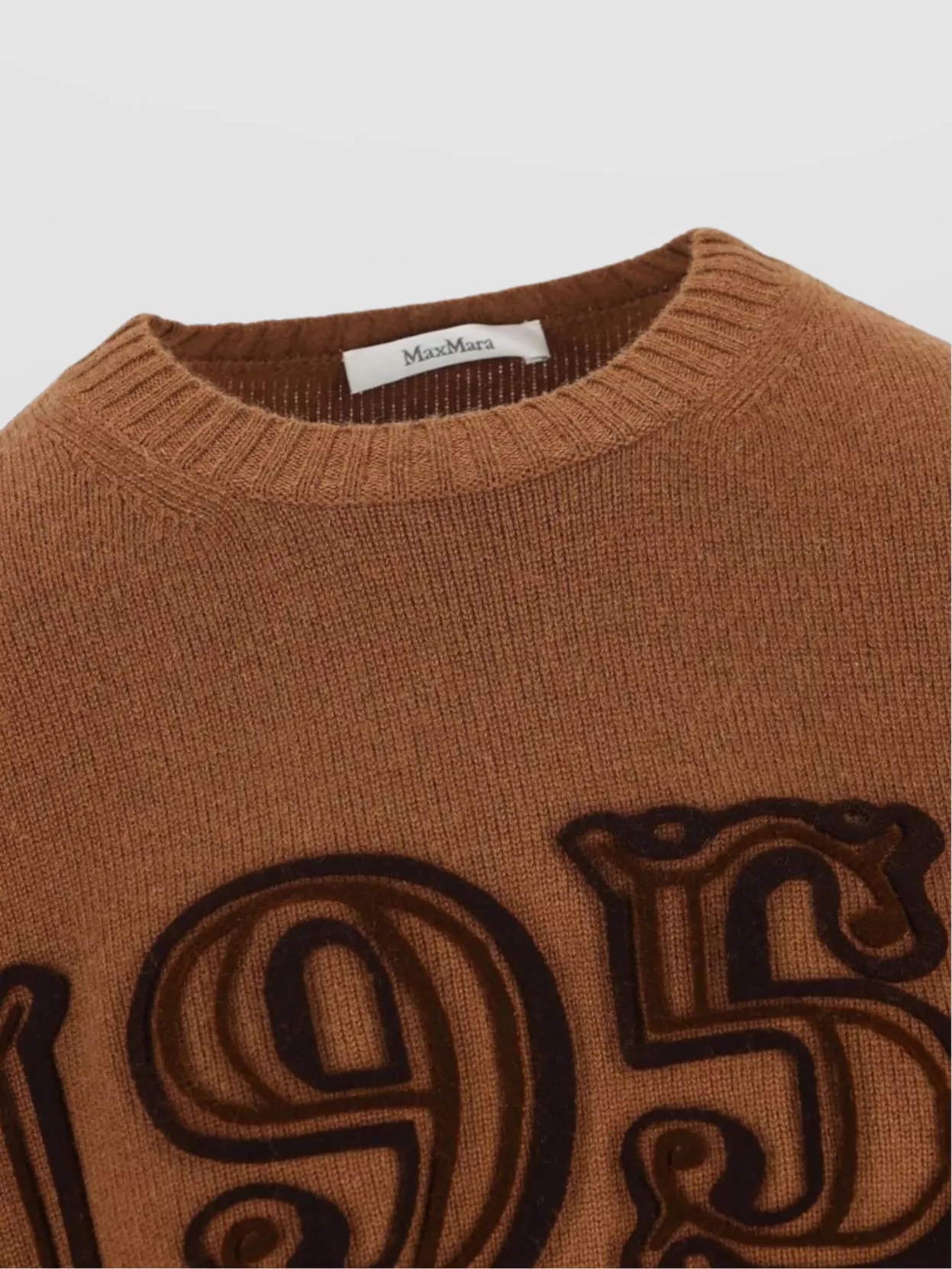 Max Mara Cozy Knitwear Oversized Silhouette