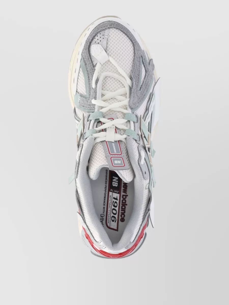 New Balance Low-Top Sneakers