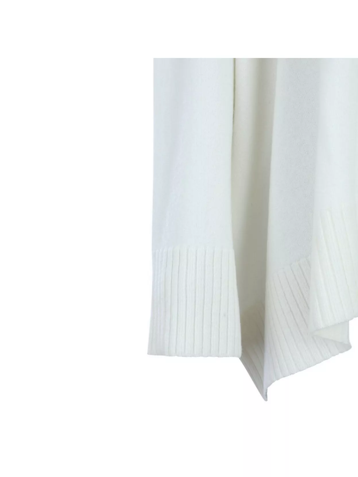 Malo Relaxed Fit Long Sleeve Knit Crew