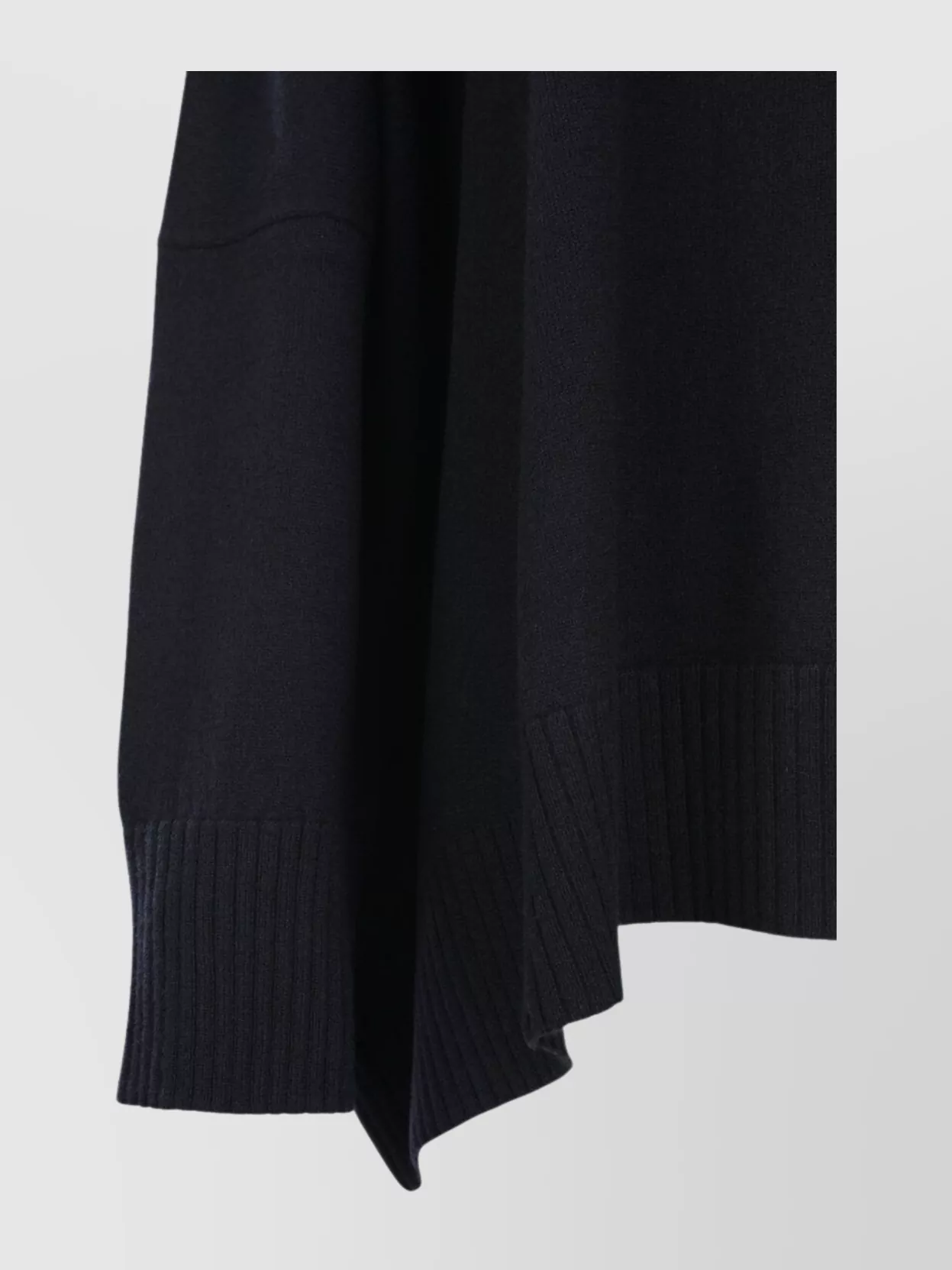 Malo Relaxed Fit Crew Neck Knitwear